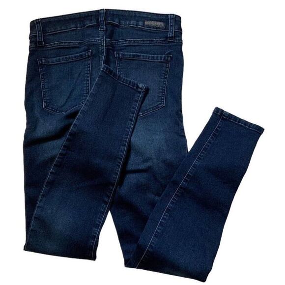 Level 99 Jeans Women's Size 29/8 Faded Dark Wash Stretched Denim - Picture 3 of 11